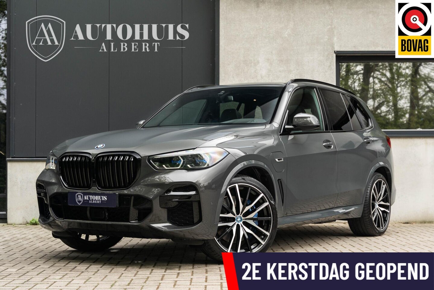 BMW X5 - xDrive45e M-Sport Dravitgrau 22'' Sft. Close Merino - AutoWereld.nl