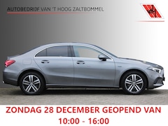 Mercedes-Benz A-klasse - 250e AUT8 Premium LEDER CARPLAY WIDESCREEN SFEER CAMERA