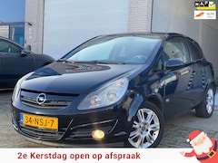 Opel Corsa - 1.2-16V Color Edition/OPC uitvoering/ nap/ 2e EIG/ dealeronderhouden/ 1jaar apk/ zeer nett