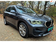 BMW X1 - SDrive18i Executive . Panoramadak . 37000 km