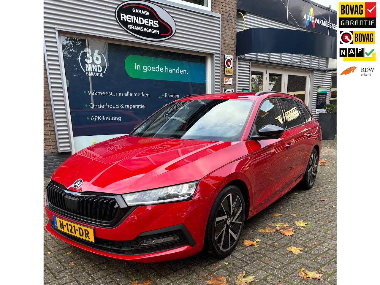 Skoda Octavia Combi - 1.0 TSI Sport Business / Apple carplay / Cruise / LED / 18 inch LM - AutoWereld.nl