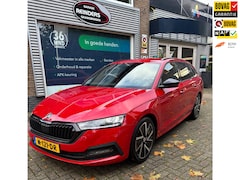 Skoda Octavia Combi - 1.0 TSI Sport Business / Apple carplay / Cruise / LED / 18 inch LM