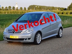 Mercedes-Benz B-klasse - 200 Turbo /Clima/Trekh./Hout/Parkh. v+a/17"/NL/Lage KM/