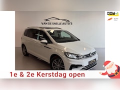 Volkswagen Touran - 1.4 TSI Highline Business R-Line 7PERSOONS/PANO/DSGAUTOMAAT/KEYLESS