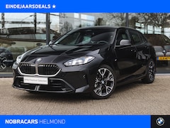 BMW 1-serie - 120 M Sport Automaat / Sportstoelen / Achteruitrijcamera / M Adaptief onderstel / Comfort