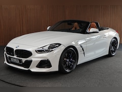 BMW Z4 Roadster - sDrive30i High Exe M-pakket HUD Leer Camera PDC Stoelverwarming Stuurverwarming Memory sea