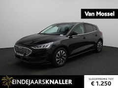 Ford Focus - 1.0 EcoBoost Hybrid Titanium | NAVIGATIE | CLIMATE CONTROL | ACHTERUITRIJCAMERA | PARKEERS