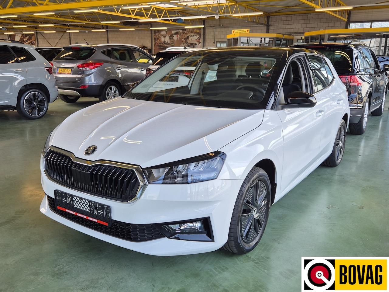 Skoda Fabia - 1.0 TSI STYLE | LED | 16" Proxima | SmartLink | Zwart Dak | Rijklaarprijs incl. 1 jaar Bov - AutoWereld.nl