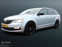 Skoda Octavia Combi - 1.0 TSI Greentech Business Edition, Stoelverwarming, Navi, App Connect, Pdc, Donker glas,