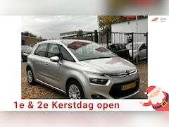 Citroën C4 Picasso - 1.2 PureTech Selection 1e eigenaar dealer onderhouden start stop trekhaak airco cruis cont