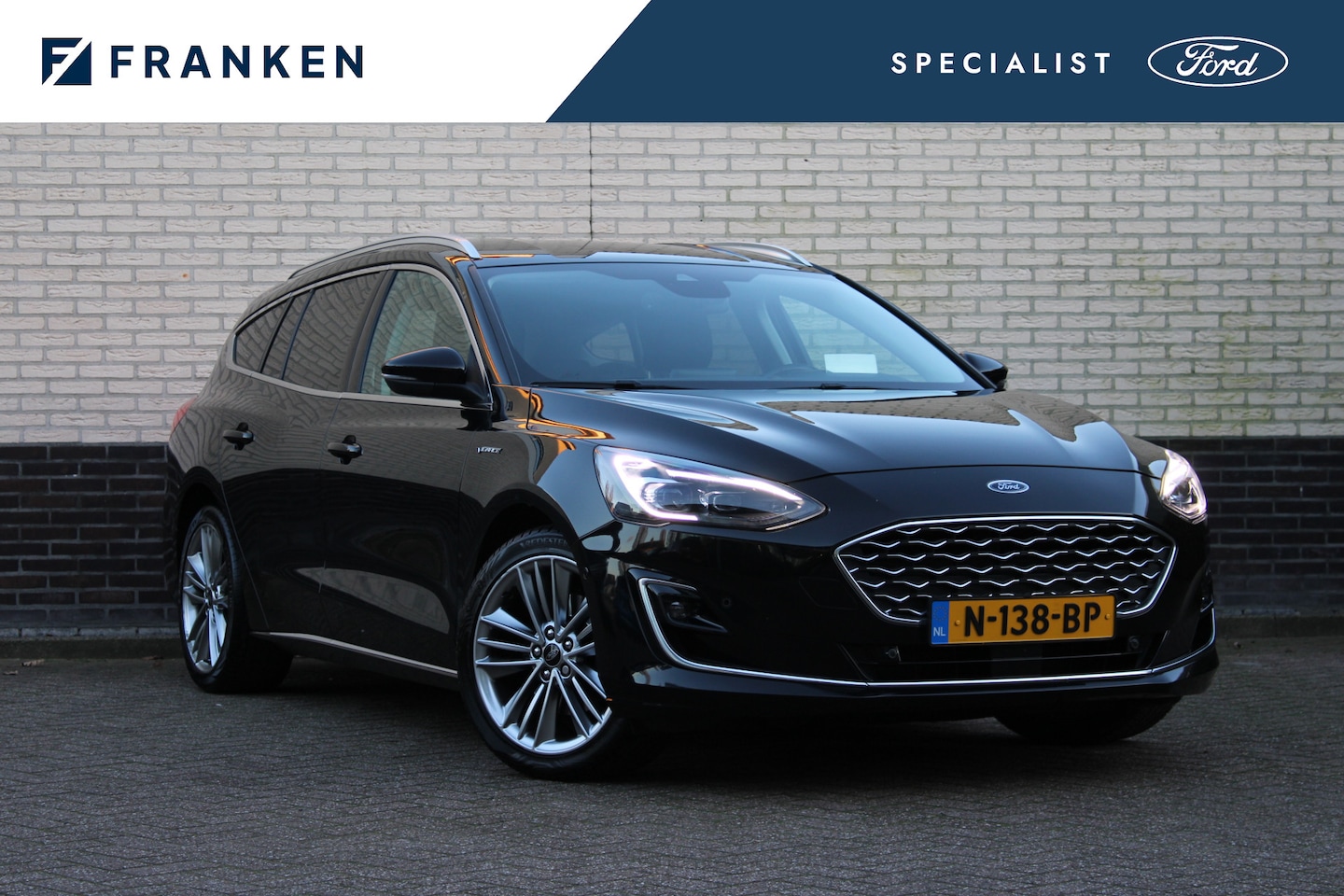 Ford Focus Wagon - 1.5 EcoBoost Vignale | Adaptieve cruise | BLIS | Camera | Head-up | Winterpack | - AutoWereld.nl