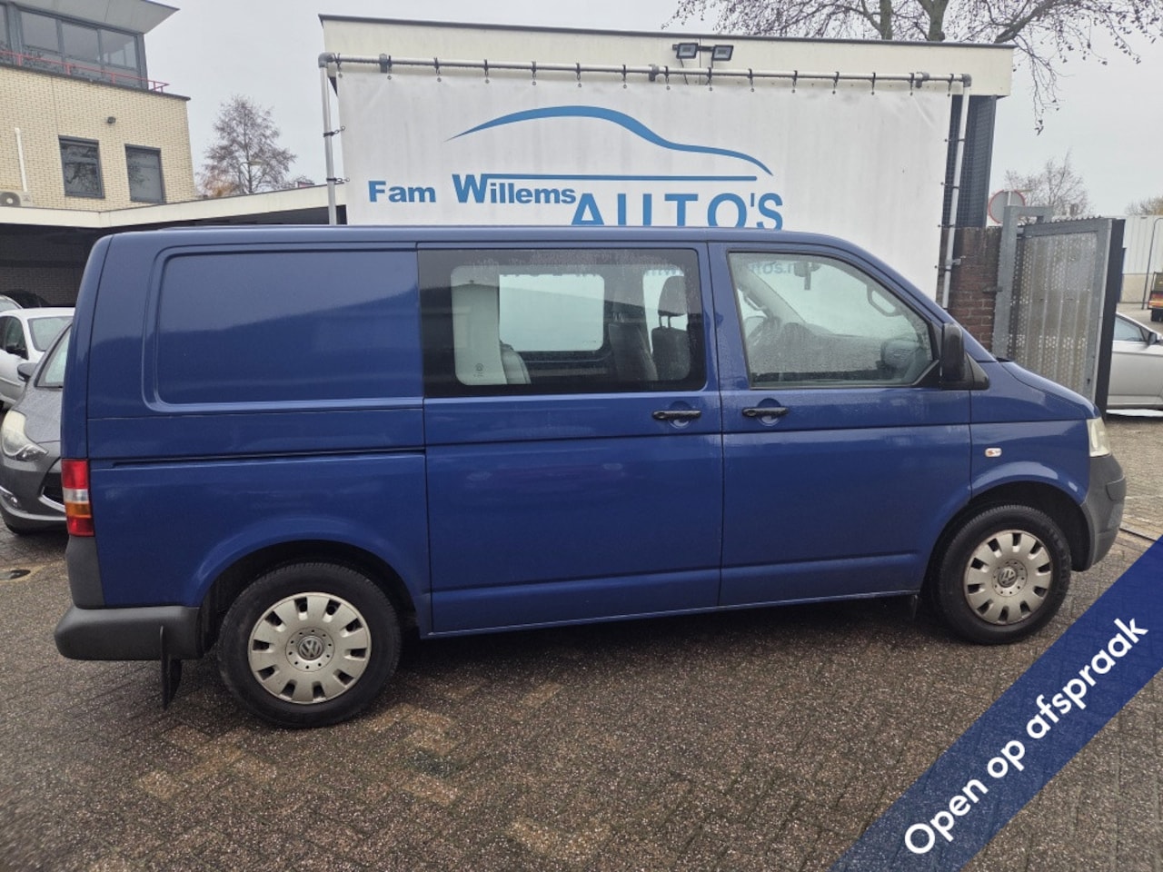 Volkswagen Transporter - 2.5 TDI 300 Trend.DC - AutoWereld.nl