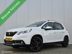 Peugeot 2008 - 1.2 PURETECH BLUE LION/PANO/TREKHAAK/LED/CARPLAY/PDC/CRUISE/16''LMV