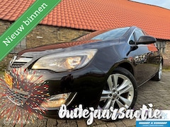 Opel Astra - 1.4 Turbo Sport