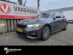 BMW 3-serie - 320e High Executive 18"/Leder/Laser LED/Stuur + stoelverwarming/Dodehoek/Elektrische klep/