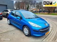 Peugeot 207 - 1.4 Cool 'n Blue
