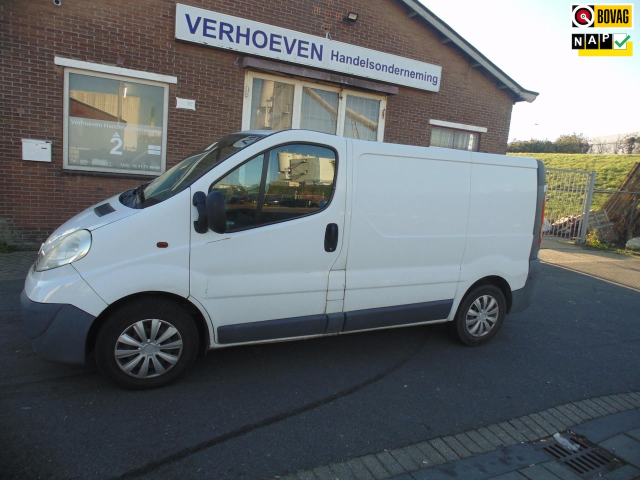 Opel Vivaro - 2.0 CDTI L1H1MET AIRCO NAVI 3SET - AutoWereld.nl