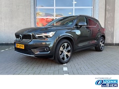 Volvo XC40 - 2.0 T4 Inscription|Trekhaak|NAP|1e eigenaar|Set winterwielen|Rijklaaprijs