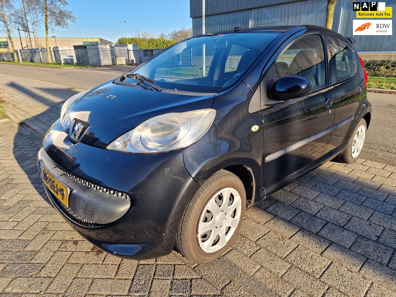 Peugeot 107 - 1.0-12V XS 1.0-12V XS, Apk, Nap, Goed rijdend, Inruil mogelijk. - AutoWereld.nl