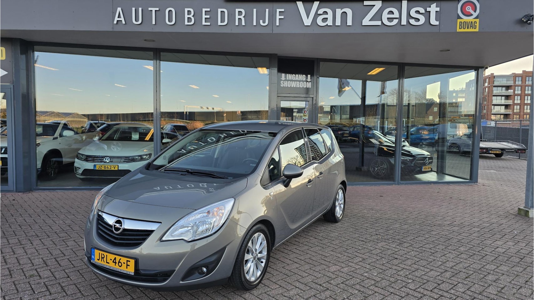 Opel Meriva - 1.4 Turbo Cosmo / Automaat / Cruise control / Half Leer / AIRCO / Voorstoelen verwarmd / B - AutoWereld.nl