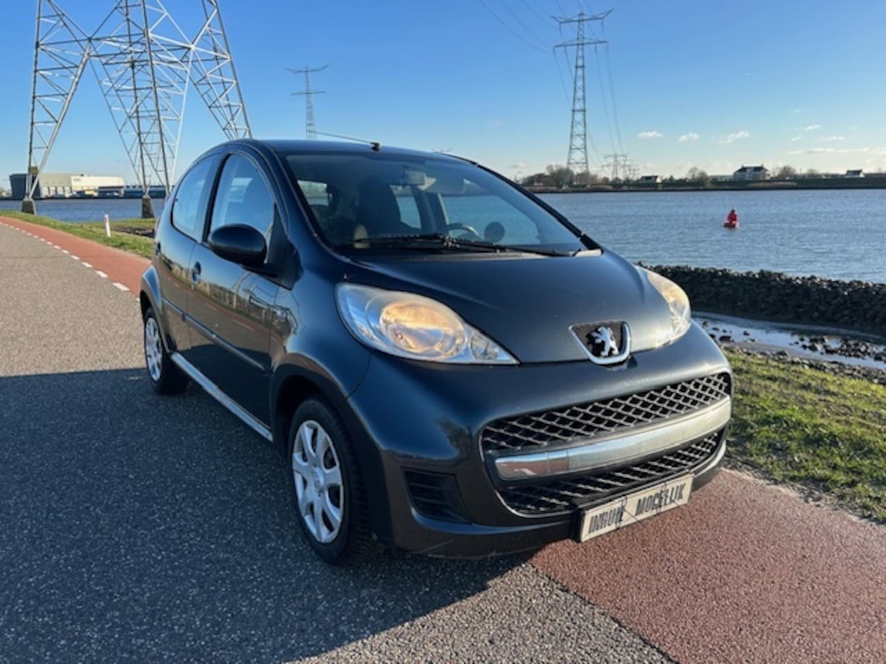 Peugeot 107 - 1.0-12V XS 1.0-12V XS - AutoWereld.nl