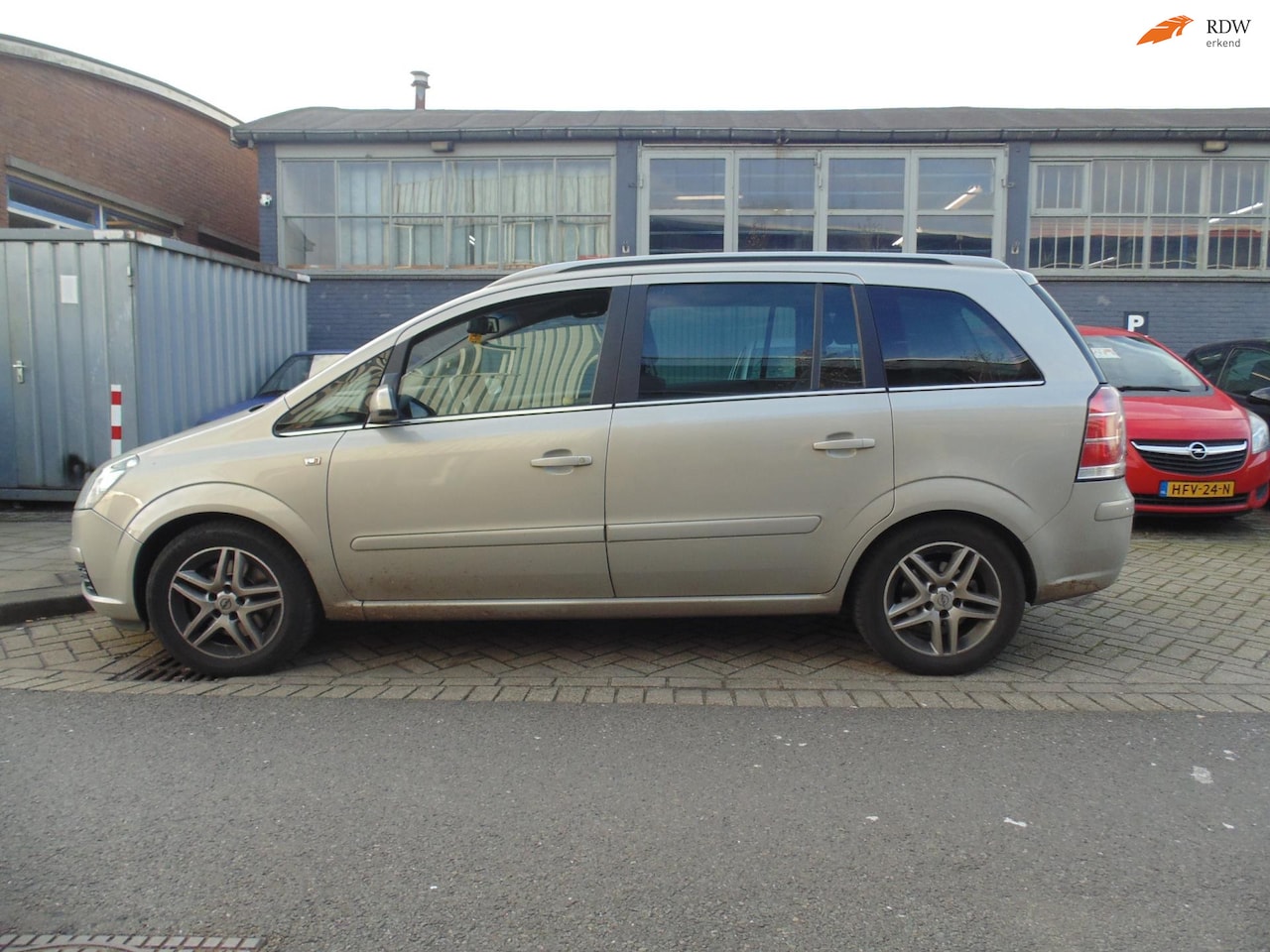 Opel Zafira - 2.2 Cosmo M 2007 MET AIRCO - AutoWereld.nl