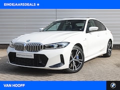 BMW 3-serie - 330e High Executive M Sport Automaat / Trekhaak / Sportstoelen / M Adaptief onderstel / Co