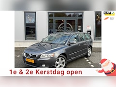 Volvo V50 - 2.0 Business Pro Edition|Leer|Nap|Trekhaak|Navi