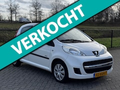 Peugeot 107 - 1.0-12V Millesim 200+Airco+IsoFix+Nap