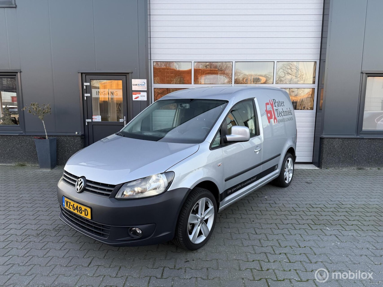 Volkswagen Caddy - Bestel 1.6 TDI / DSG Automaat / stoelverwarming - AutoWereld.nl