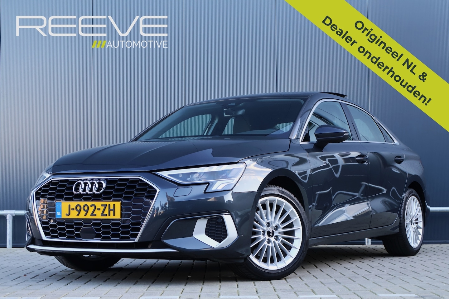 Audi A3 Limousine - 35 TFSI Business edition Automaat | Panoramadak | Virtual Cockpit | Trekhaak | Sportstoele - AutoWereld.nl