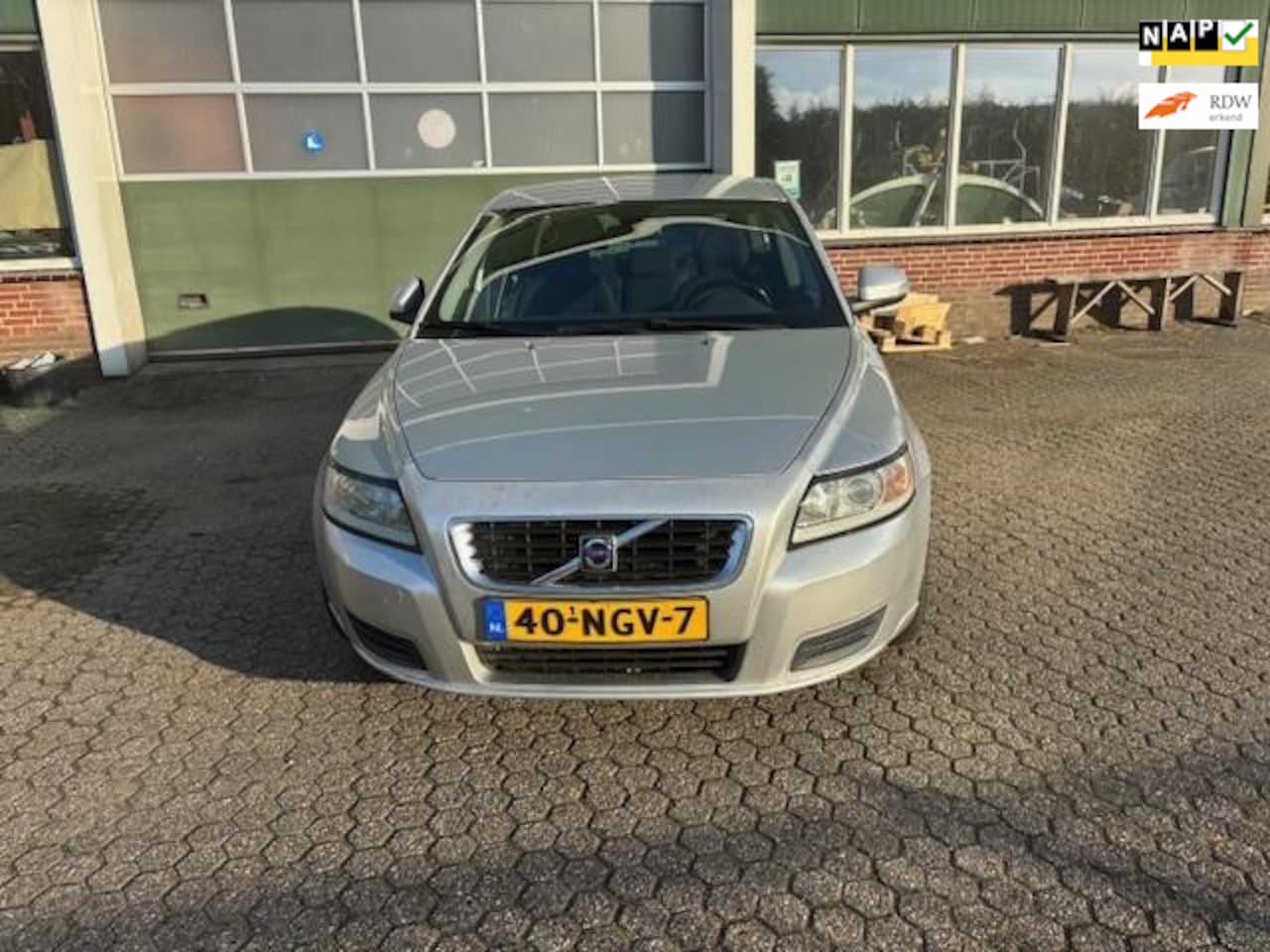 Volvo V50 - 1.6 Advantage / TREKHAAK/CRUISE/18 INCH - AutoWereld.nl