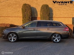 Peugeot 308 SW - 1.2 PureTech Première *Pano*Navi*Cruise* Dealer OH Distributieriem vervangen