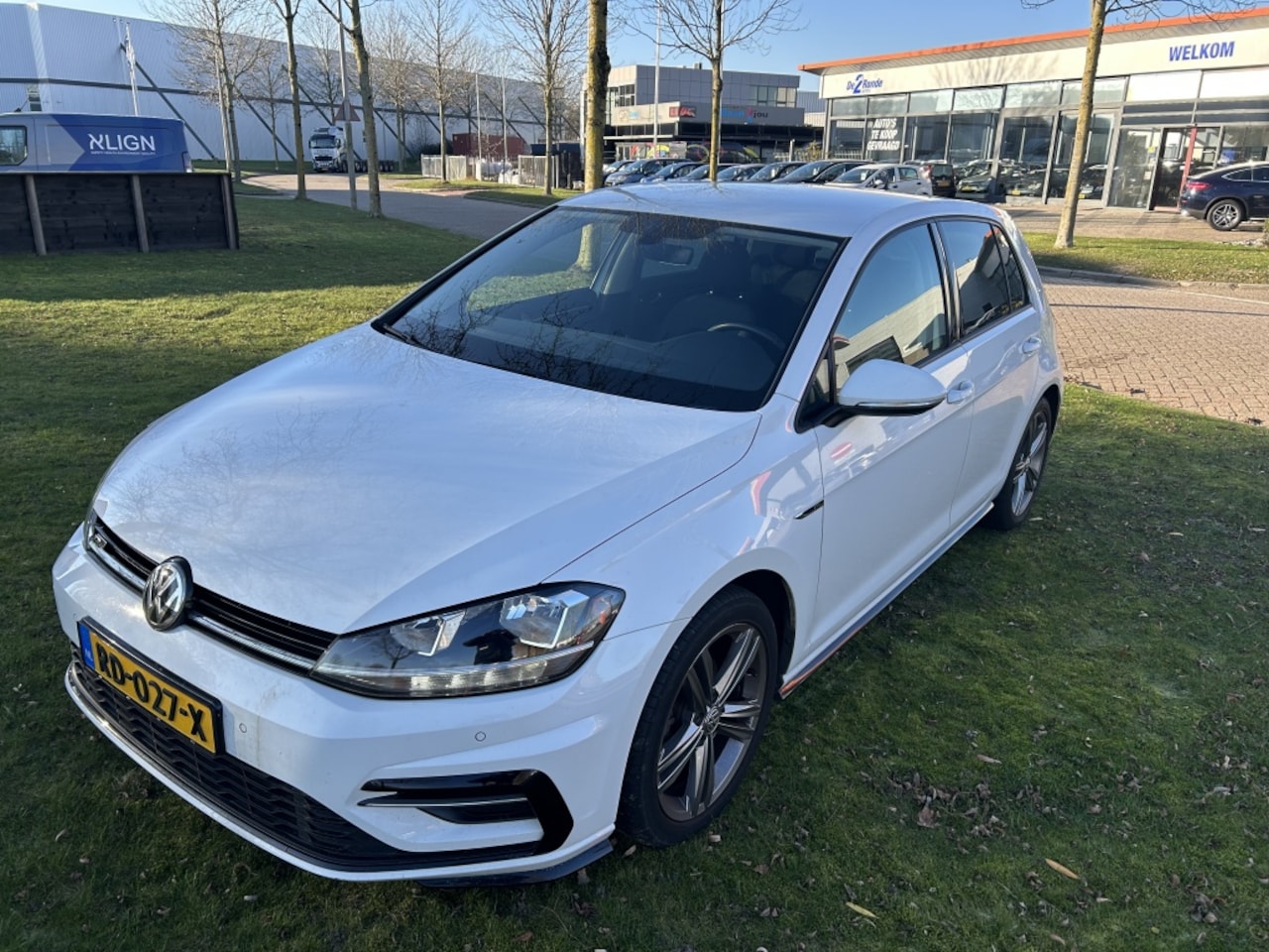 Volkswagen Golf - 1.0 TSI HL Bns R AUTOMAAT BJ 2017 !!! - AutoWereld.nl