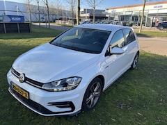 Volkswagen Golf - 1.0 TSI HL Bns R AUTOMAAT BJ 2017