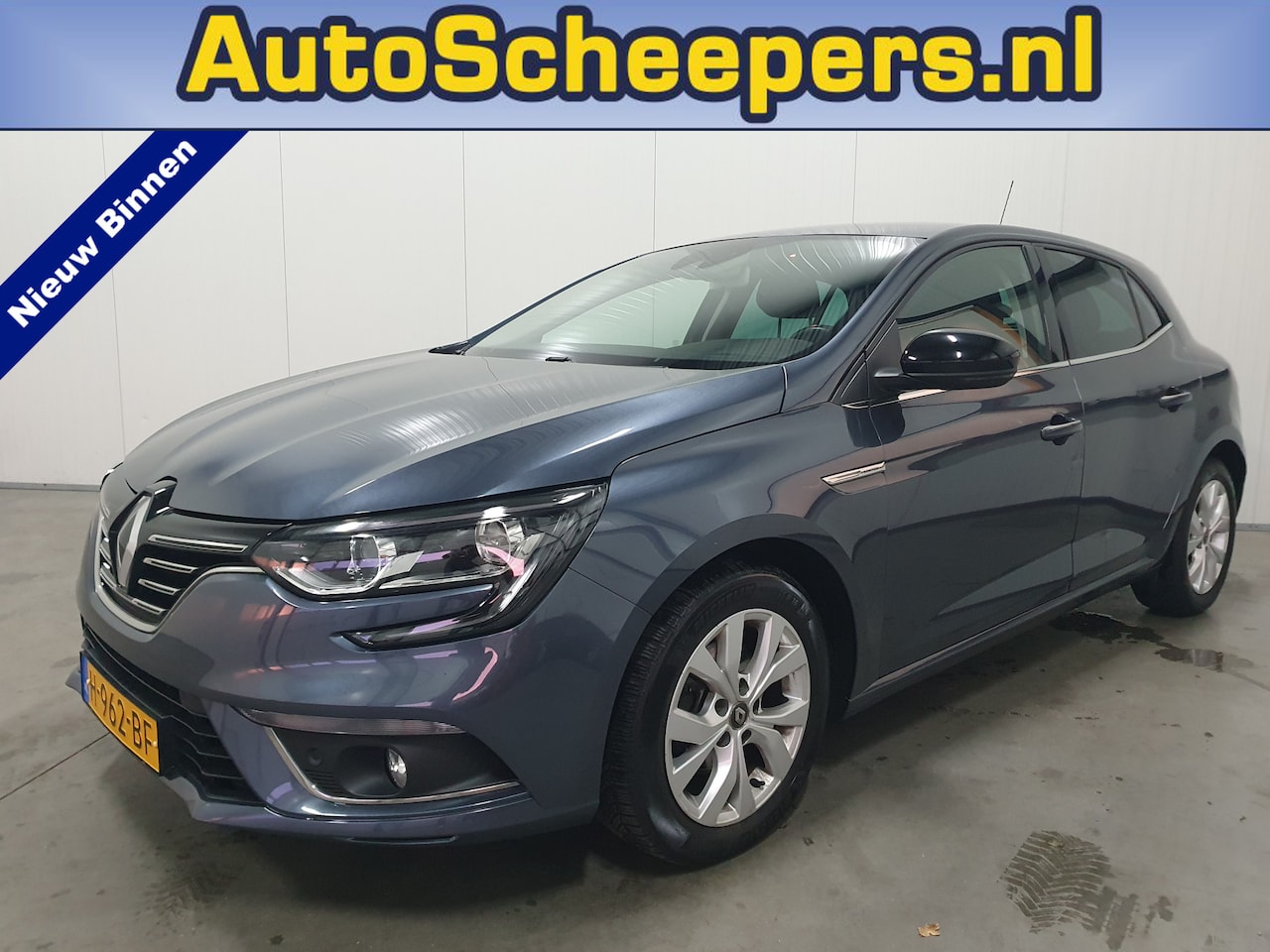 Renault Mégane - 1.3 TCe Limited NAVI/PDC/CRUISE/AIRCO/LMV - AutoWereld.nl