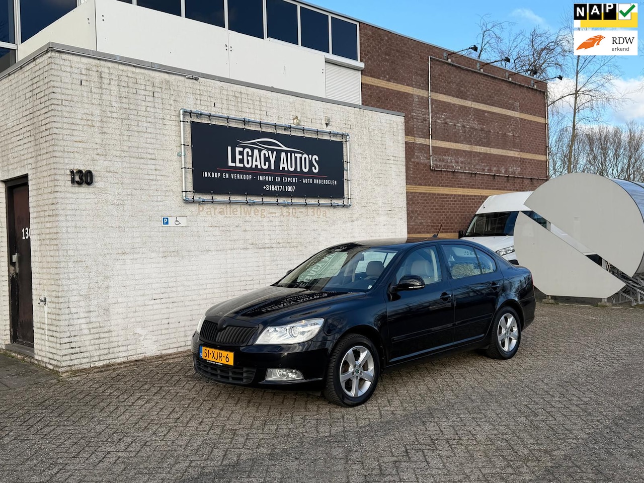Skoda Octavia - 1.2 TSI Elegance Business Line - AUTOMAAT - VOLOPTIE - Cruise Control - Volledige onderhou - AutoWereld.nl