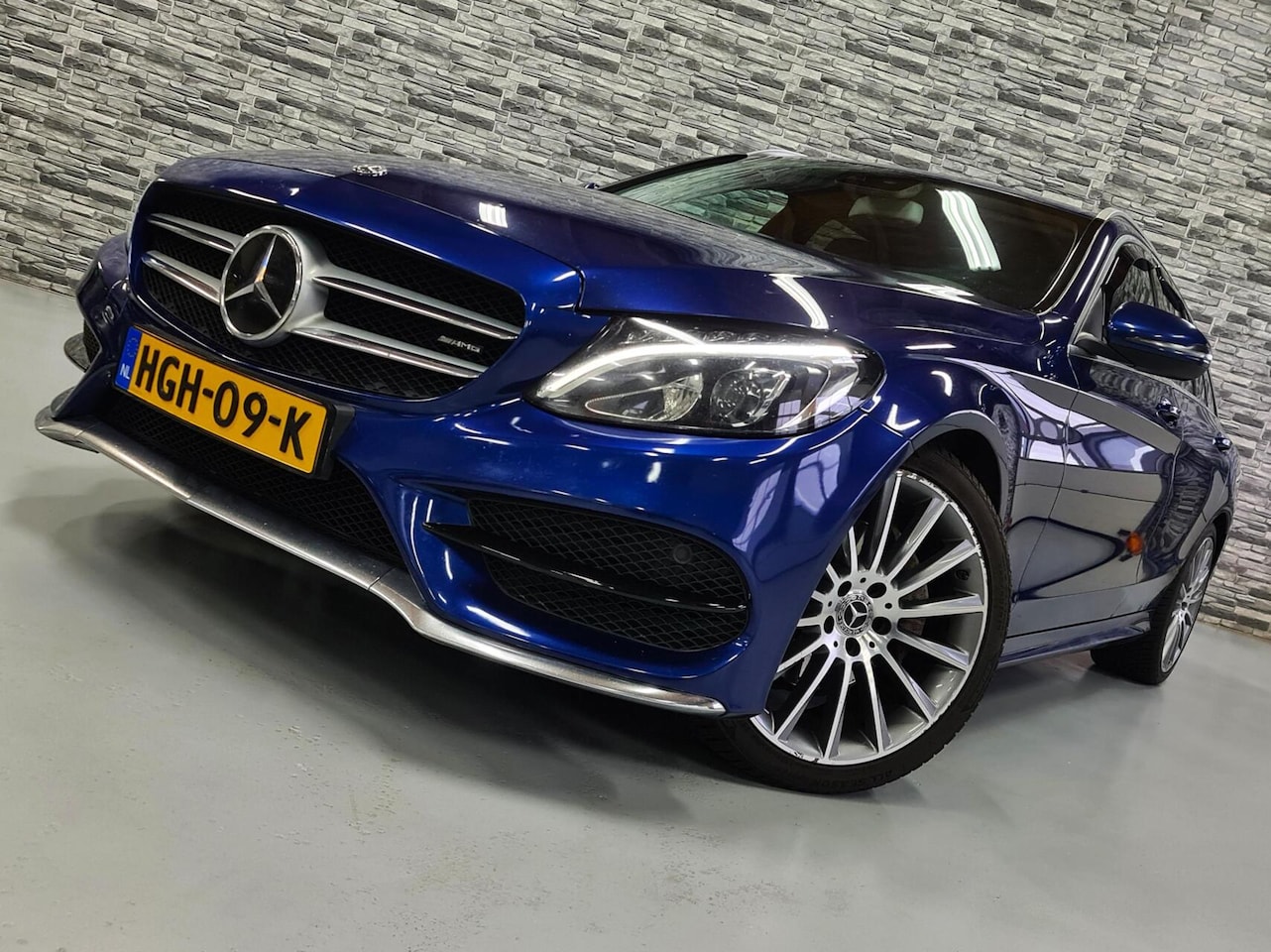 Mercedes-Benz C-klasse Estate - 220 CDI Premium Plus *AMG Line*Pano - AutoWereld.nl