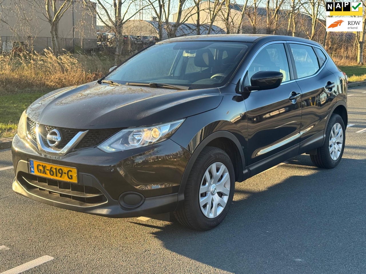 Nissan Qashqai - 1.2 Visia / AIRCO / NAP - AutoWereld.nl