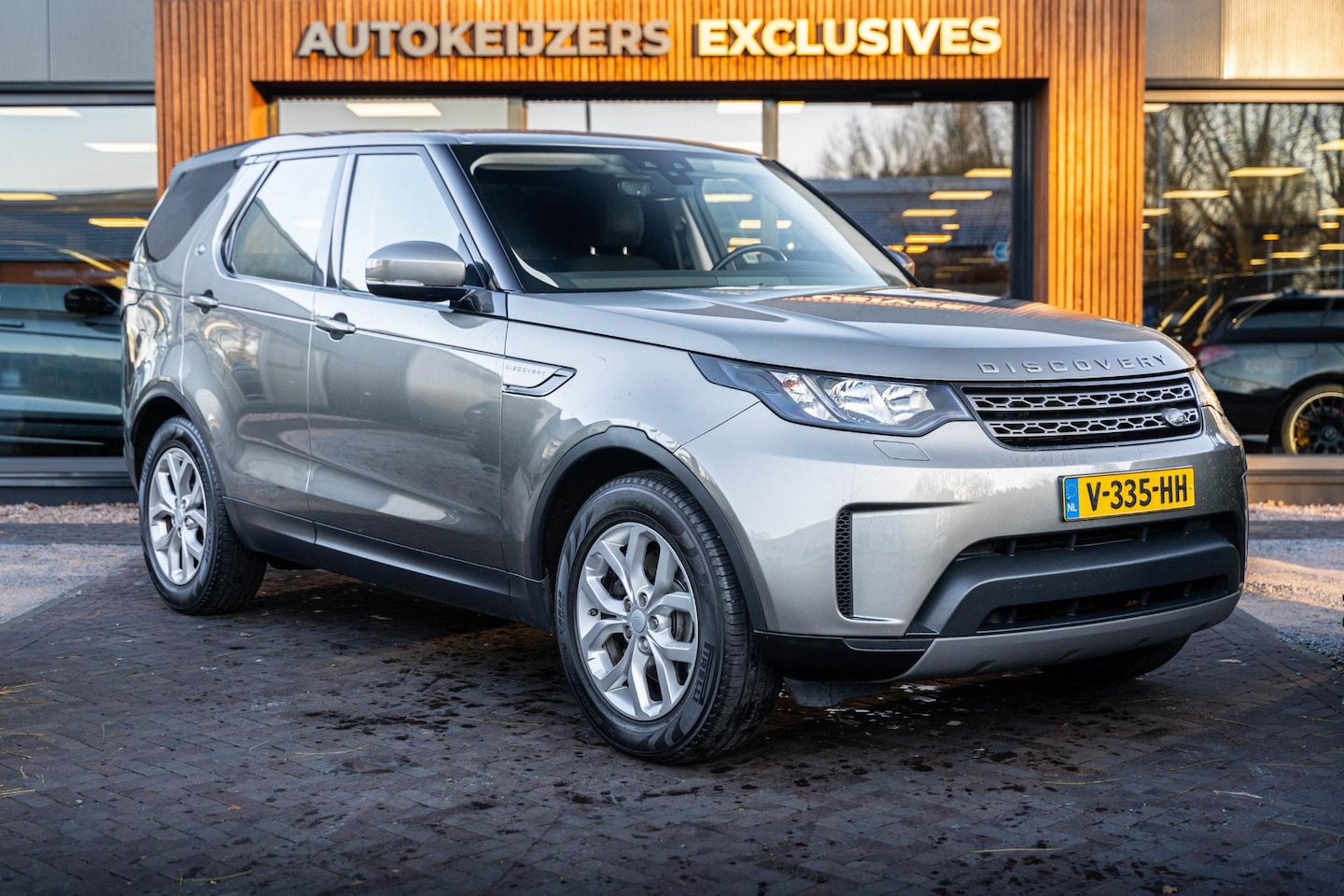 Land Rover Discovery - 3.0 Td6 SE Zeer nette Org NL Grijs kenteken - AutoWereld.nl