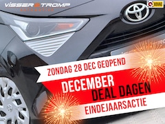 Toyota Aygo - 1.0 VVT-i X-Play - Black Sand Pearl - Camera/Carplay - Aygo Aktie x6 v.a. €8.995