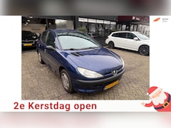 Peugeot 206 - 1.4 XR