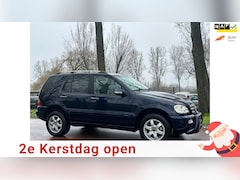 Mercedes-Benz M-klasse - 350 Special Edition AUTOMAATLEDERNAVIXENON