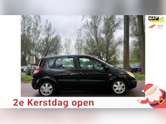 Renault Scénic - 2.0-16V Dynamique Comfort AUTOMAATCLIMAAPKKOOPJE