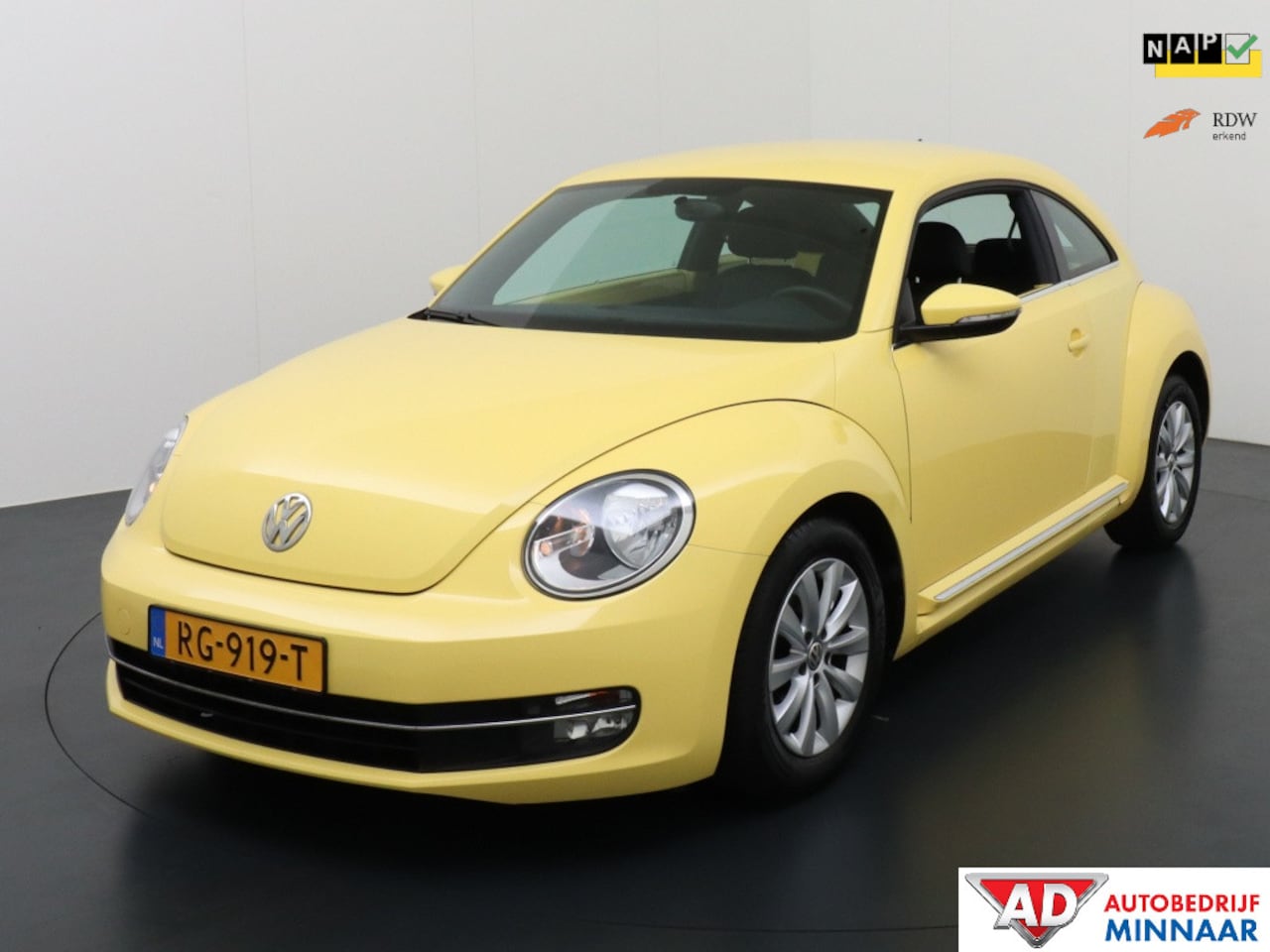 Volkswagen Beetle - 1.2 TSI Design | LAGE KILOMTERSTAND | Airco | stoelverwarming | - AutoWereld.nl