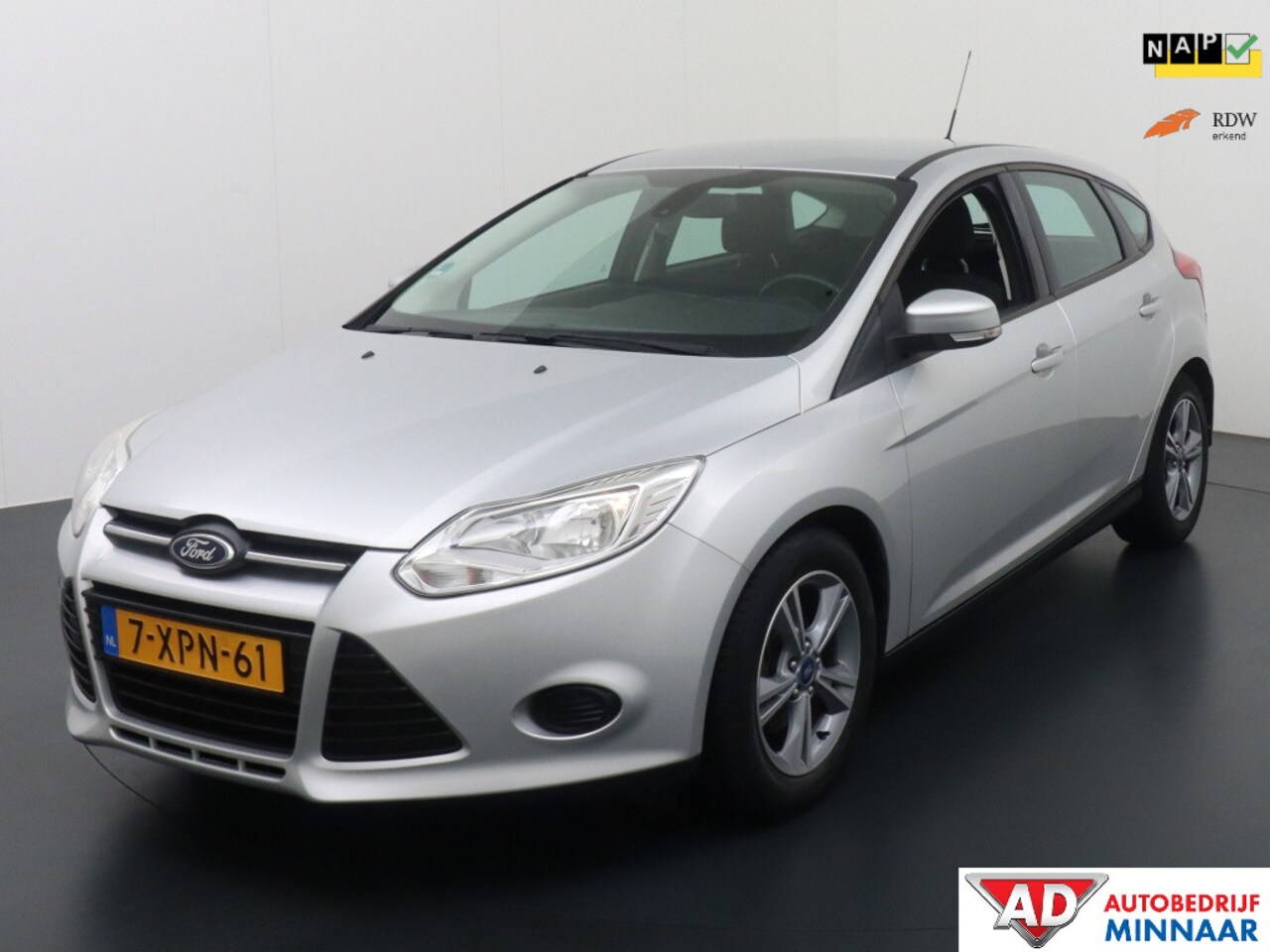 Ford Focus - 1.0 EcoB. Edition | Trekhaak | PDC | Cruise control | Bluetooth - AutoWereld.nl