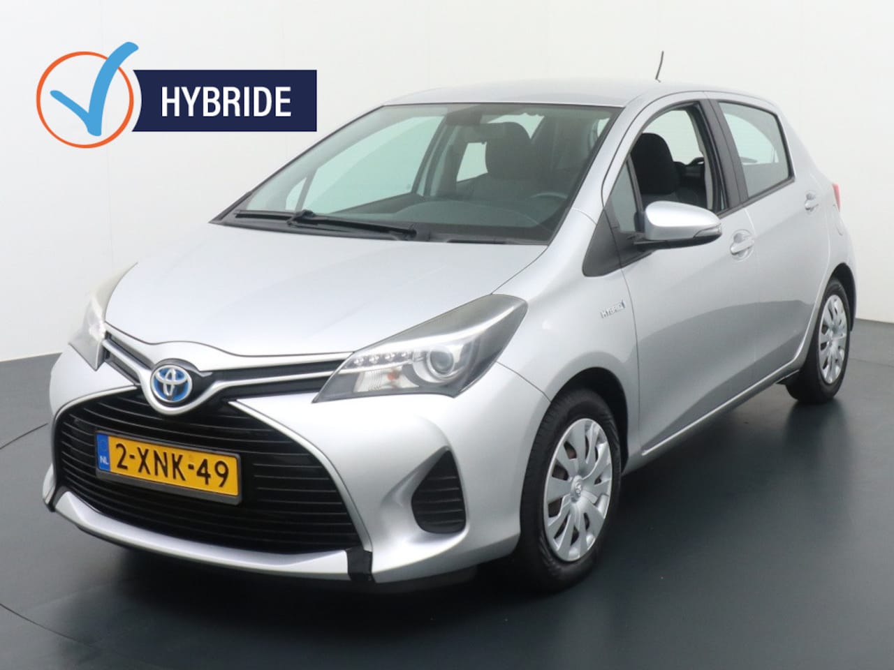 Toyota Yaris - 1.5 Hybrid Aspirat. | Afneembare trekhaak | Achteruitrij camera - AutoWereld.nl