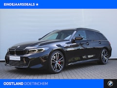 BMW 3-serie Touring - 330i M Sport Automaat / Panoramadak / Sportstoelen / LED / HiFi System / Live Cockpit Plus