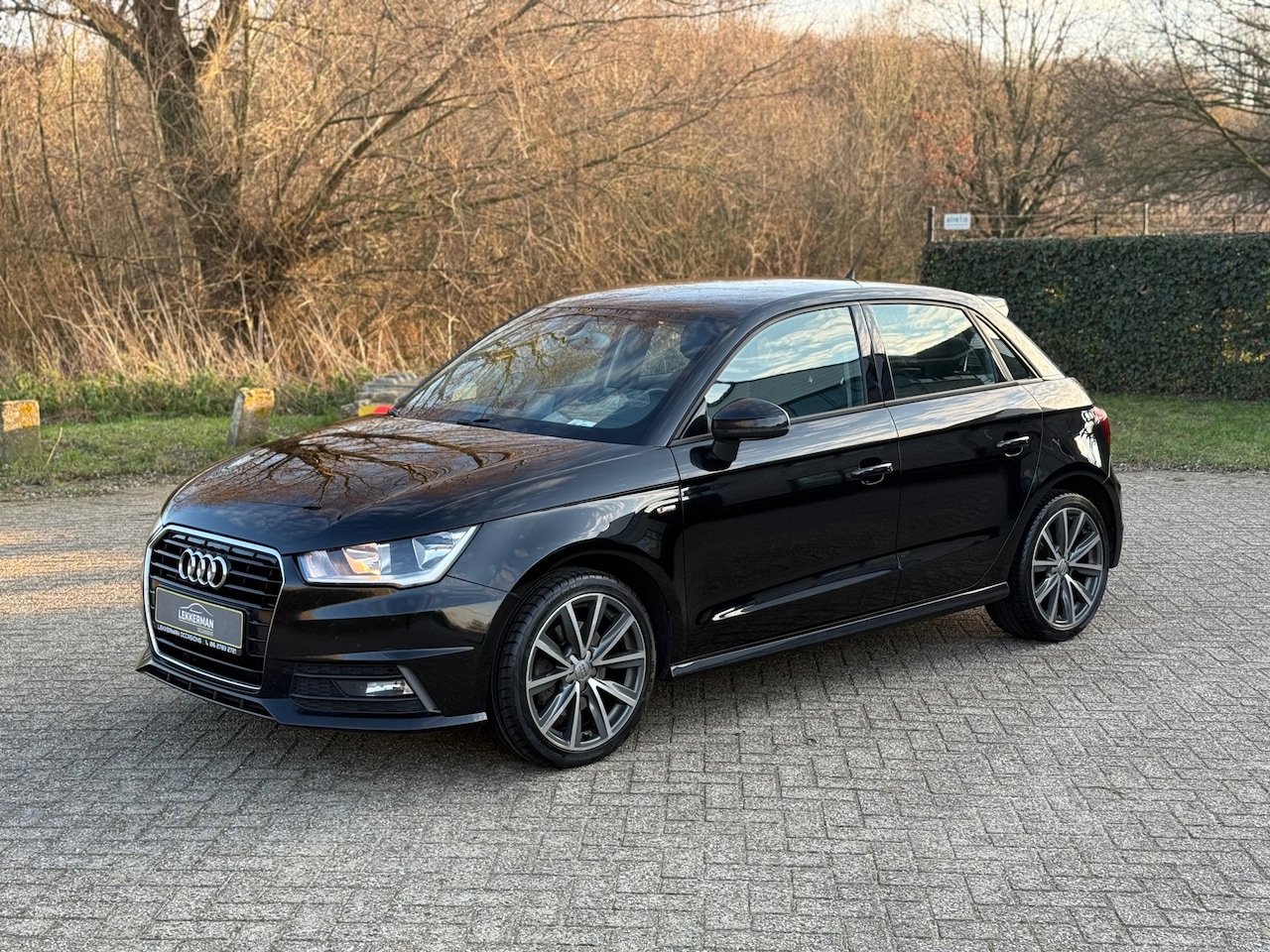 Audi A1 Sportback - 1.4 TFSI S-LINE I Sport 125PK I NAVI I PDC I STOELVERW I ZEER MOOI - AutoWereld.nl