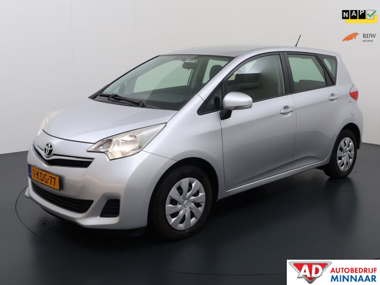 Toyota Verso S - 1.3 VVT-i Comfort 1.3 VVT-i Comfort - AutoWereld.nl